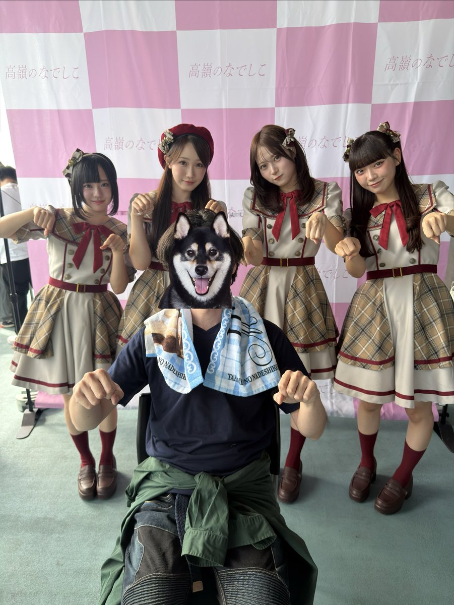 smskQt13's tweet photo. ツーリングしてリリイベ参加してめっちゃ充実した1日でした。今日もみんな可愛かった。10月は仕事でリリイベにもう行けないのが残念😢
#ひめんしょん 。
#桃呼ちゅわん 
#さぁらいふ　
#すうですぅ https://t.co/wcRYOTqTfa