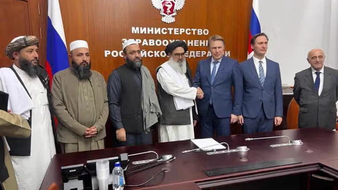 وزیر صحت عامه طالبان با وزیر بهداشت روسیه درباره واردات دارو گفت وگو کرد