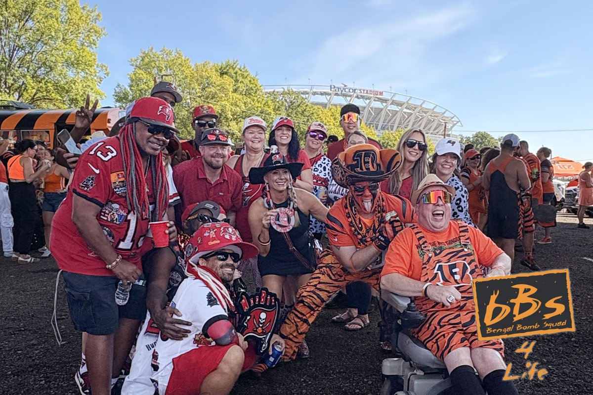 BengalBombSquad's tweet photo. Every SunDEY, @BengalBombSquad is a friendly #tailgate that welcomes fans from all teams and locations! Everyone is welcome! It's all about the fans, fun, and #family at our #WhoDey Party! Bring a dish of food to share and come join us at #Hilltop! Party starts at 9am! #LetsRoar https://t.co/qxyFWSbL0x