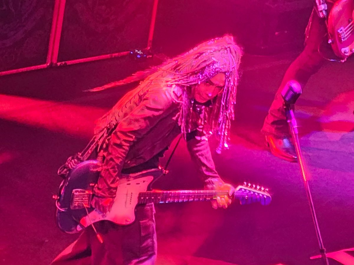captain_iss's tweet photo. INORAN IN PINK.  💞
#LUNAPIC  
仙台Day1   2026.10.03 https://t.co/o3X100NOM0