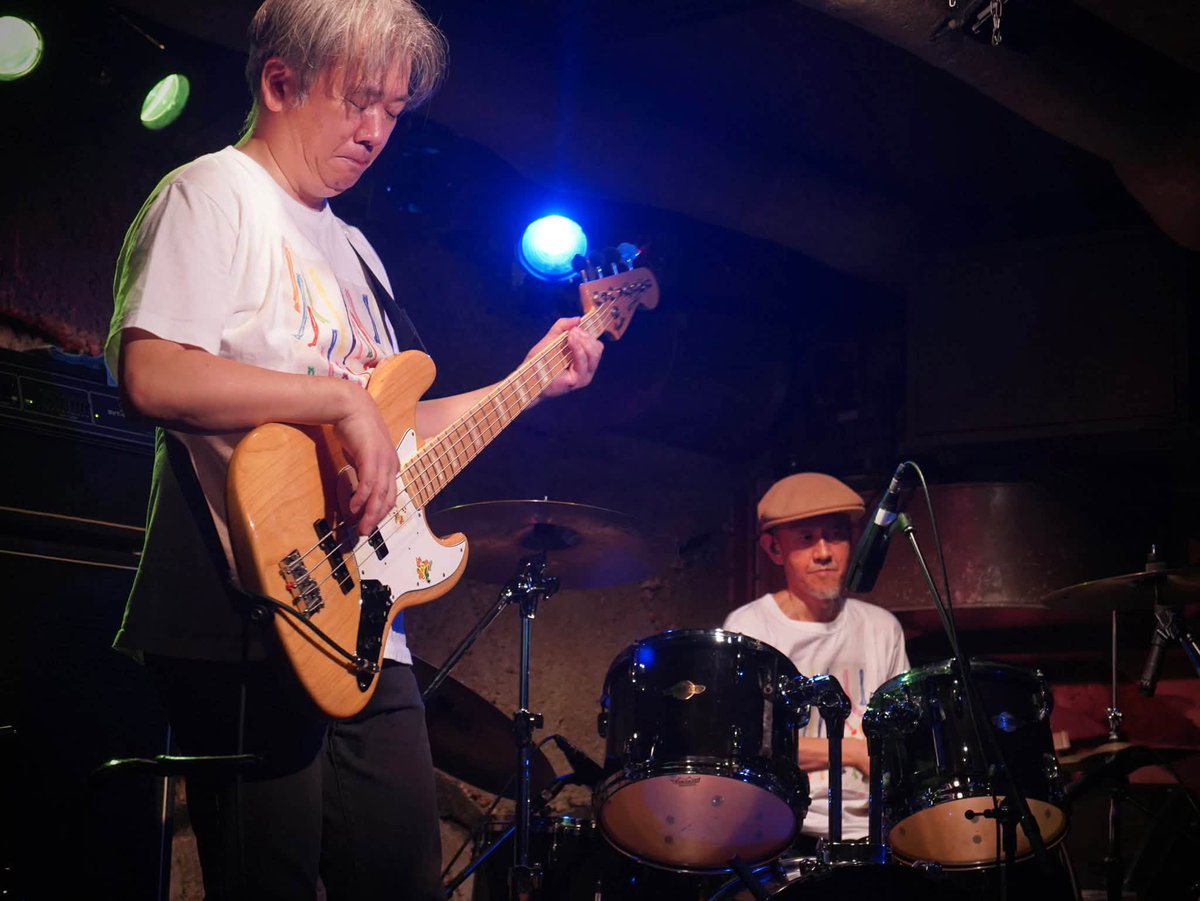 lovework1031's tweet photo. 10.1 LOVE&amp;WORK LIVE @マンダラ2
爺旬��～耳順について私が知っている二、三の事柄～
ご来場くださった皆様　ありがとうございました ! !
DamaDamTalのお二人
とてもスリリングで楽しくて
最高のパフォーマンスでした ! ! https://t.co/XWXwWYCpTD