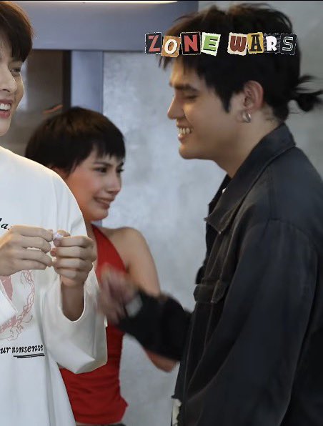 loisuuuhh's tweet photo. Reaksyon ni eure vs. reaksyon ni dom sa pablo x eurekah x dominique subunit HAHAHAHAHAHAHAHAHAHAHAHA

Ang laff ko kay eure kabado yerrrn? 😂 https://t.co/l8CGDz2Cf9