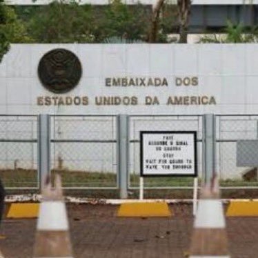 meioindep's tweet photo. 🚨ATENÇÃO: Marco Rubio foi quem determinou o fechamento da embaixada dos EUA no Brasil https://t.co/2nEPXezDzM
