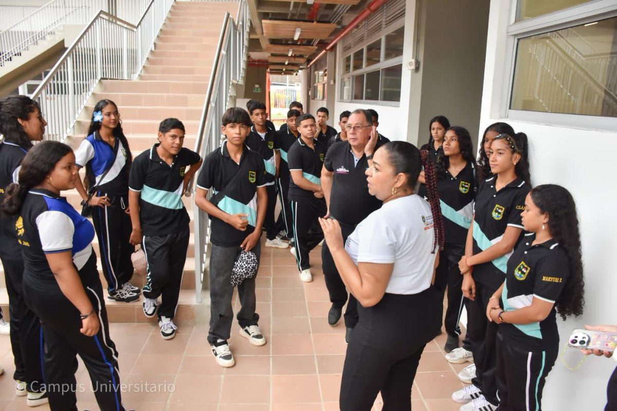 MagdalenaGober's tweet photo. 🎓💙 FONGES amplía beneficios para estudiantes de los Campus Universitarios Subregionales del Magdalena

Más de 1.700 estudiantes de los campus de El Banco y Plato continuarán recibiendo los beneficios del FONGES, que cubren diferentes costos asociados a su formación… https://t.co/aWam0rfubp