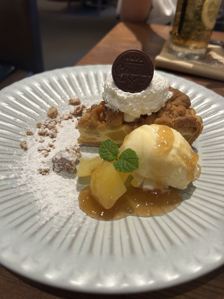 marshma_81194's tweet photo. あゆさんと遊んだよ〜！
CAFÉ CINNAMONと浅草に行ってきました(  ˶ˊᵕˋ)੭
ありがと〜！！楽しかった♡ https://t.co/fLkFVEpBcL