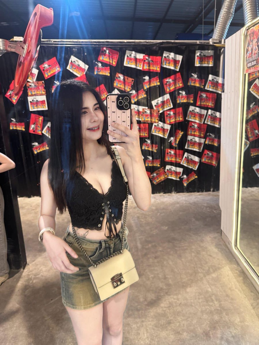 MarhtaMatsrf's tweet photo. 🍒 รีวิวจากที่ลองใช้เองนะคะ ชอบตรงที่ทาแล้วเนื้อครีมไม่หนักหน้า ใช้ตอนเช้าก่อนแต่งหน้าก็สะดวก ผิวดูเนียนขึ้นและลุคโดยรวมดูสดใสแบบไม่ต้องแต่งเยอะ ใครเป็นสายงานผิวธรรมชาติ น่าจะถูก🫧✨ 

🆔:fonmini_69

#ลำพูน #ป่าซาง https://t.co/6776WADd0w