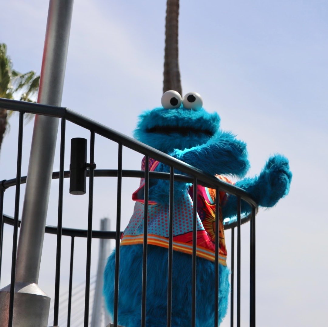 cheese1731's tweet photo. 可愛いクッキーくん発見💙
#USJ #USJファン #USJパレード https://t.co/uFPLZ4i8H0