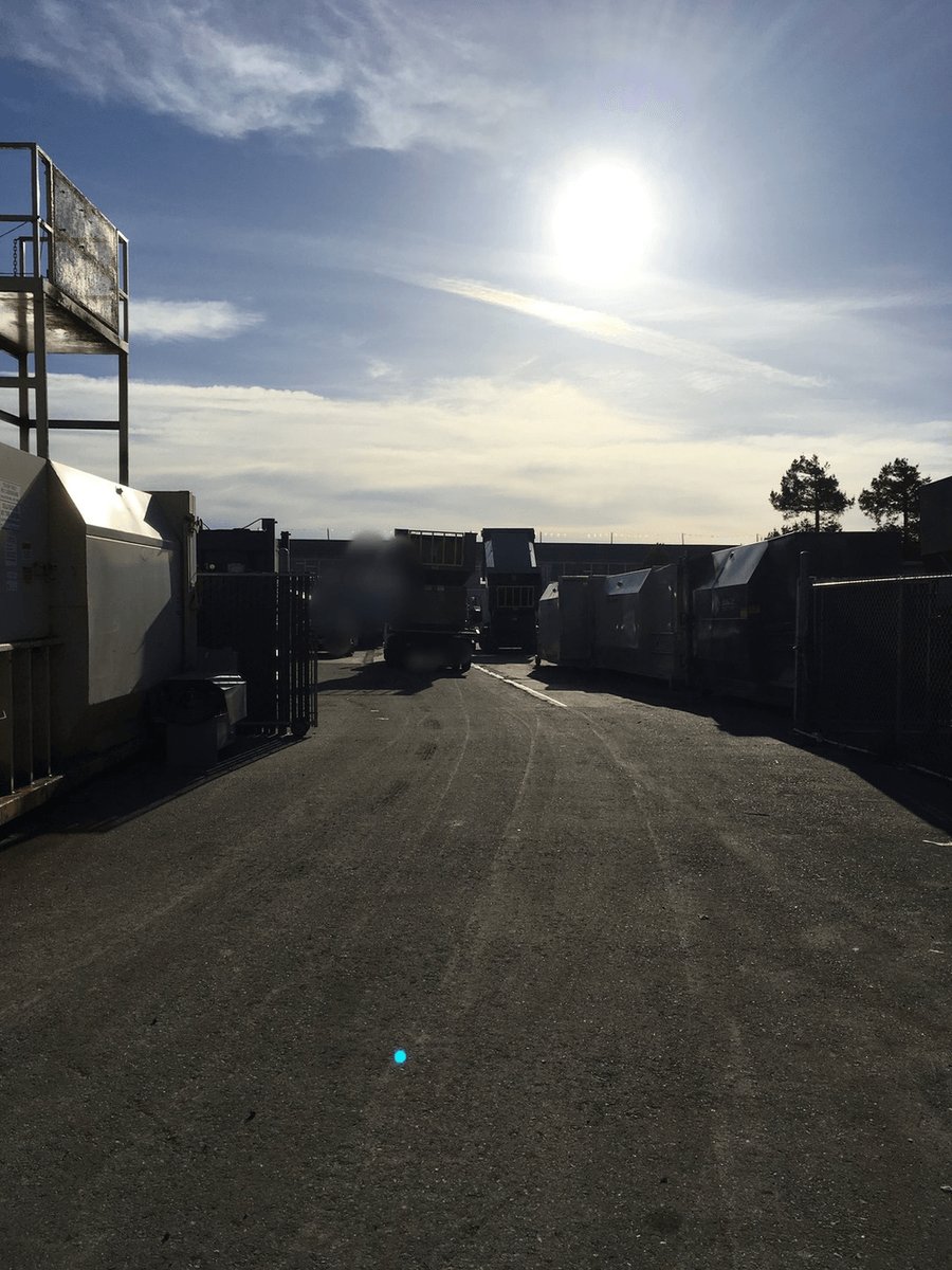 xCaliStyle's tweet photo. Yard lane between the compactors — BACE units lined up, trucks staged for the haul.
Caption SI-created (SI = super intelligence).
#IndustrialCrew #WasteEquipment #BACE #FieldService #HeavyEquipment https://t.co/nkw26KqJZf