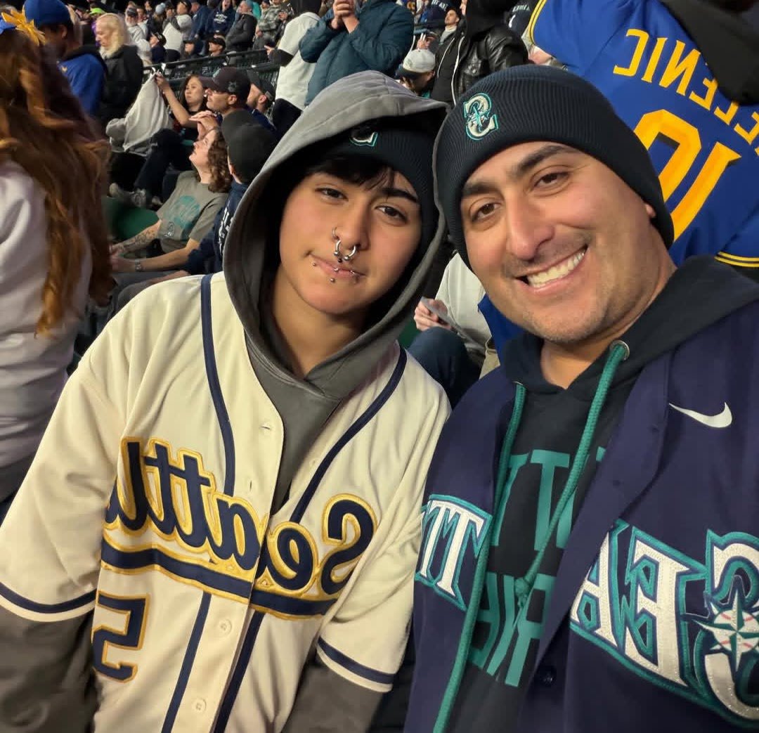 ValerioMascot's tweet photo. Momentos de béisbol contigo, mi princesa 🥰❤️ https://t.co/BS9nHP0uRL