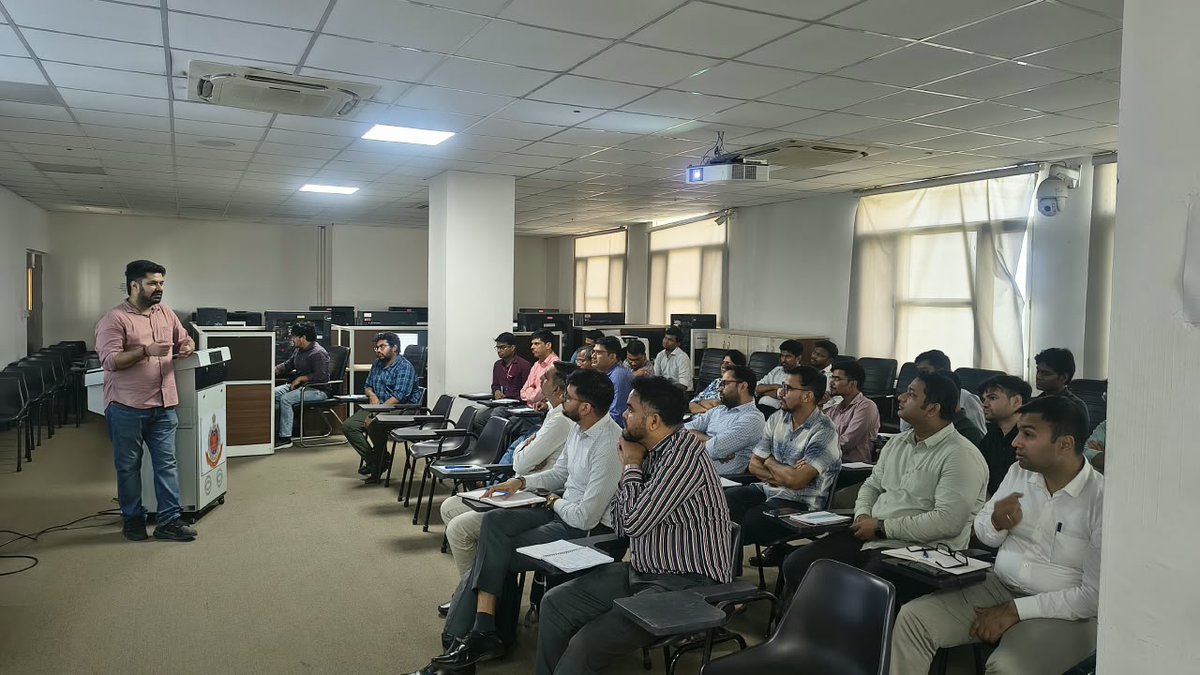 DCP_IFSO's tweet photo. Strengthening investigations through forensic technology

🌐 The #IFSO Unit Unit recently hosted a One-Week Training Programme on Forensic Tools &amp; Related Aspects for ED Officers. 
Technology +Forensics + Investigation = Stronger Evidence, Stronger Justice. https://t.co/guGuyzeGOi