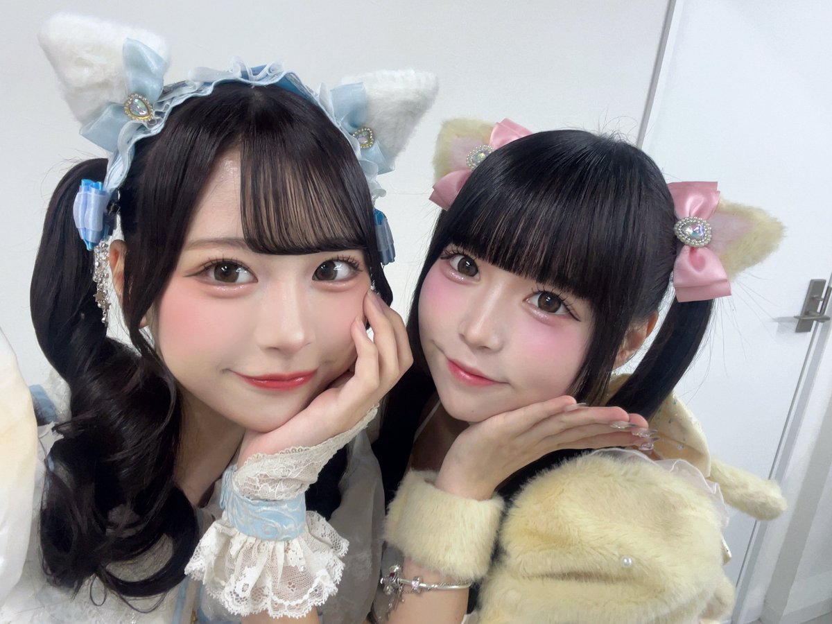 maru_heroines's tweet photo. おひさしぶりのりるむちゃんとみもちゃん👗♥ https://t.co/lWcSyJ2EeO