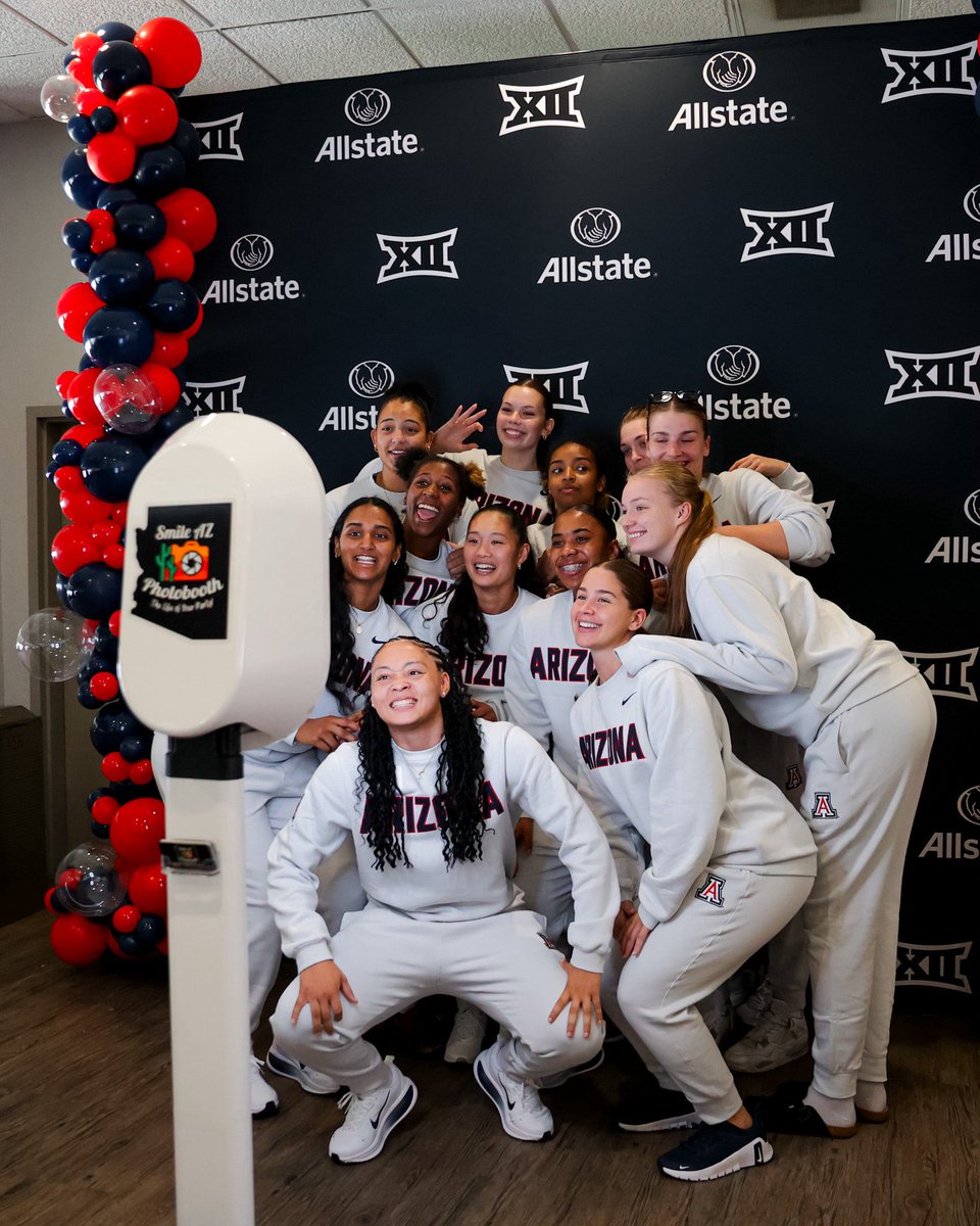Big12Conference's tweet photo. A room full of stories, inspiration and women making an impact 👏

Thank you to everyone who joined us at @uarizona for the @Allstate Empowerment Luncheon and to our incredible panelists for sharing their stories, experiences and perspectives https://t.co/rUAv00DmiY