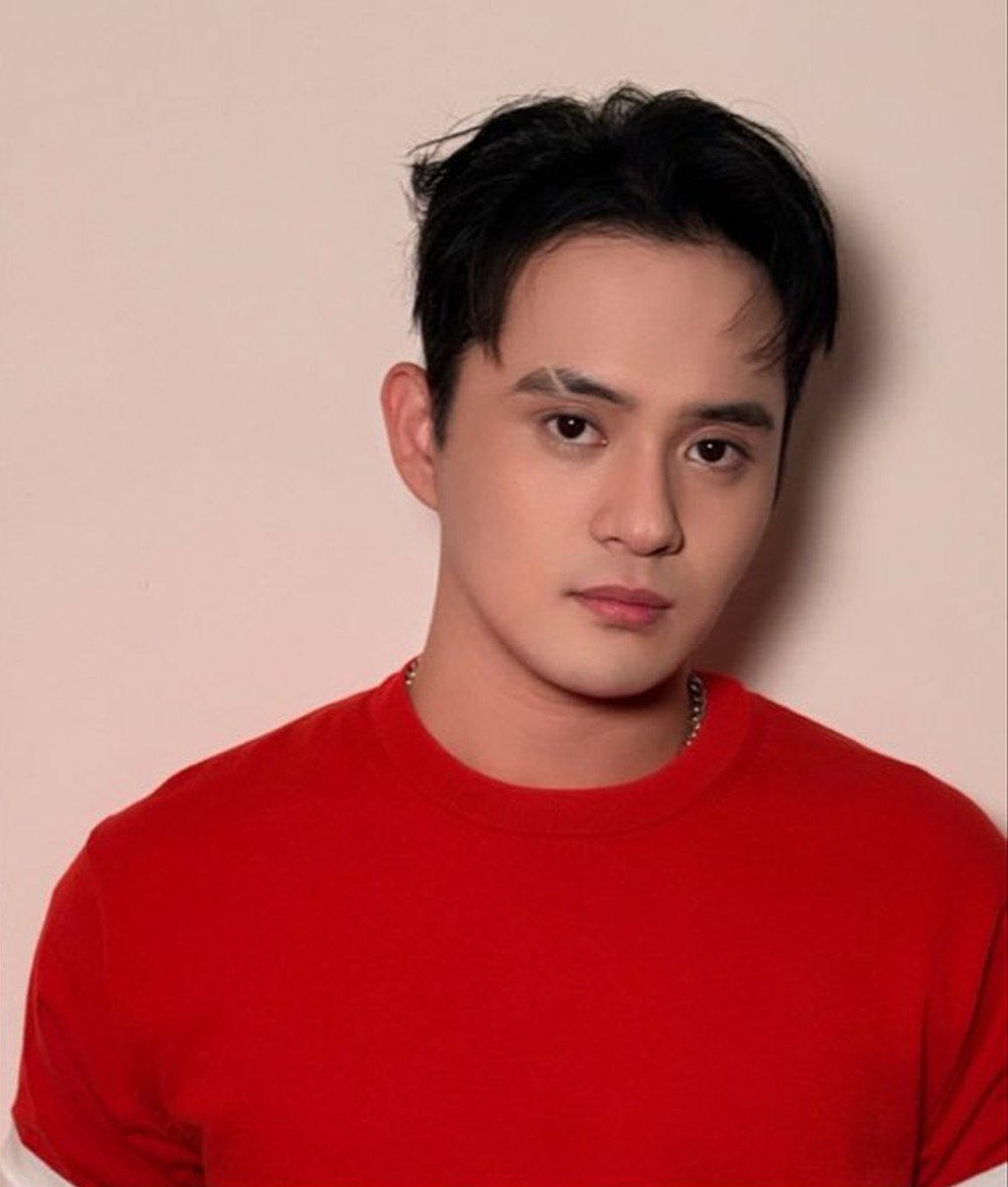 sunnychannn_'s tweet photo. AKIRA IN RED ❤️

HOLA BGYO SA ZAMBOANGA 
#BGYO #KapamilyaKaravan2026 https://t.co/R0APYMi2Ag