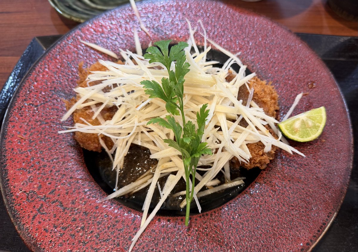 MK25885585's tweet photo. ひっさびさいった【とんかつレボリューション】 https://t.co/WbXhkUFWaW