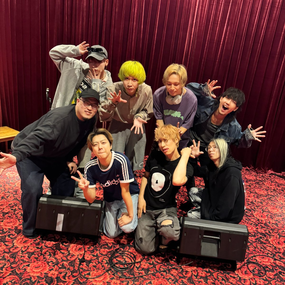 3markets's tweet photo. #死んでも夏休みツアー
ツアー10本目
広島SIX ONE Live STARありがとうございましたー！！

セットリスト公開中🎧
3markets[ ] setlist『死んでも夏休みツアー広島』2026.10.03 https://t.co/XplR1fu4C1 https://t.co/JdyqKqHFkG
