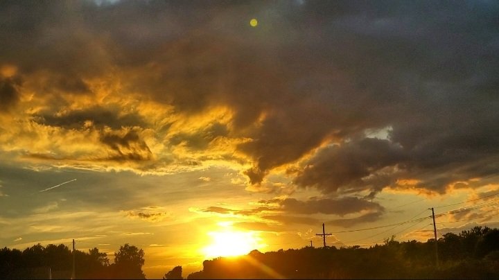 Psychol_lizzie's tweet photo. Photo Mental:
π€ #drive #GratitudeDaily #AccountabilityNow #FallSunset #SunsetDriveHome #sunsetvibes #sunset https://t.co/Ubm5YyU6LL