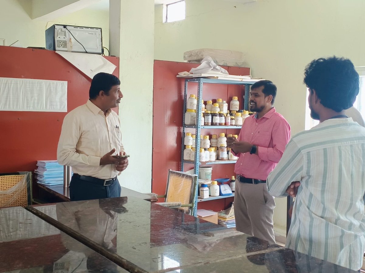 YATAPRAVEEN's tweet photo. We had inception and review meeting with Director District PG Colleges Osmania University https://t.co/cp9dkqwzUF