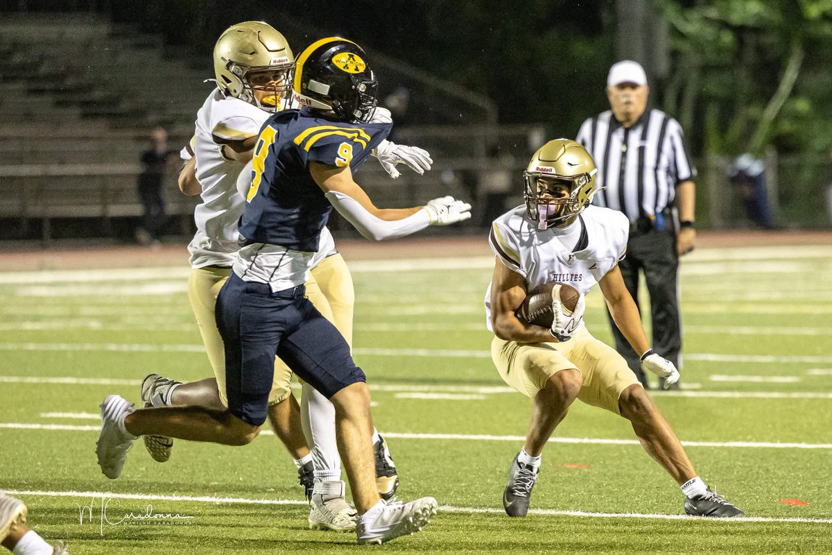 DejesusJathian's tweet photo. Weeks 0-4 highlights‼️‼️ 3-1 plus scrim
Versatile Wr/Slot/Rb/Safety
675+ Rushing+Receiving Yards 
6 touchdowns- 4 Interceptions

@CoachWhiteUMass 
@coachbom
@Coach_TMcJunkin
@CoachJames44
@CoachKaiGill 
@CoachLeddy12
@coachkjparmer
@CoachKaiEllis
 
 https://t.co/jzKdGqULMf https://t.co/iFkGGCkB5U
