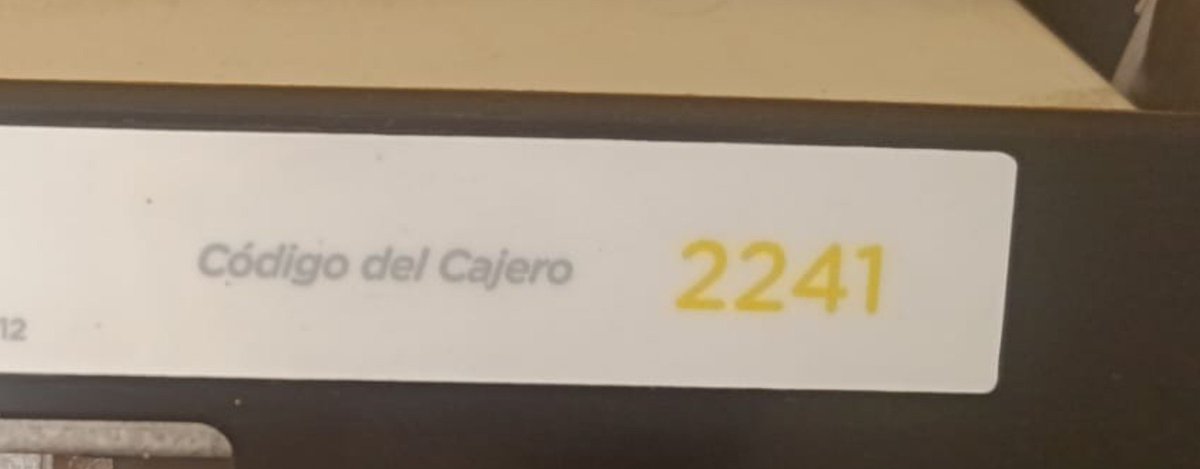 AndresReynaELT's tweet photo. @Bancolombia @Bancolombia_Inv inaudito. en medio de retiro se fue la luz y me hicieron el retiro efectivo y debitado de mi cuenta sin recibir el efectivo de la maquina. El cajero está en el KFC de la calle 47 en Barranquilla. https://t.co/MXBV7DZegq