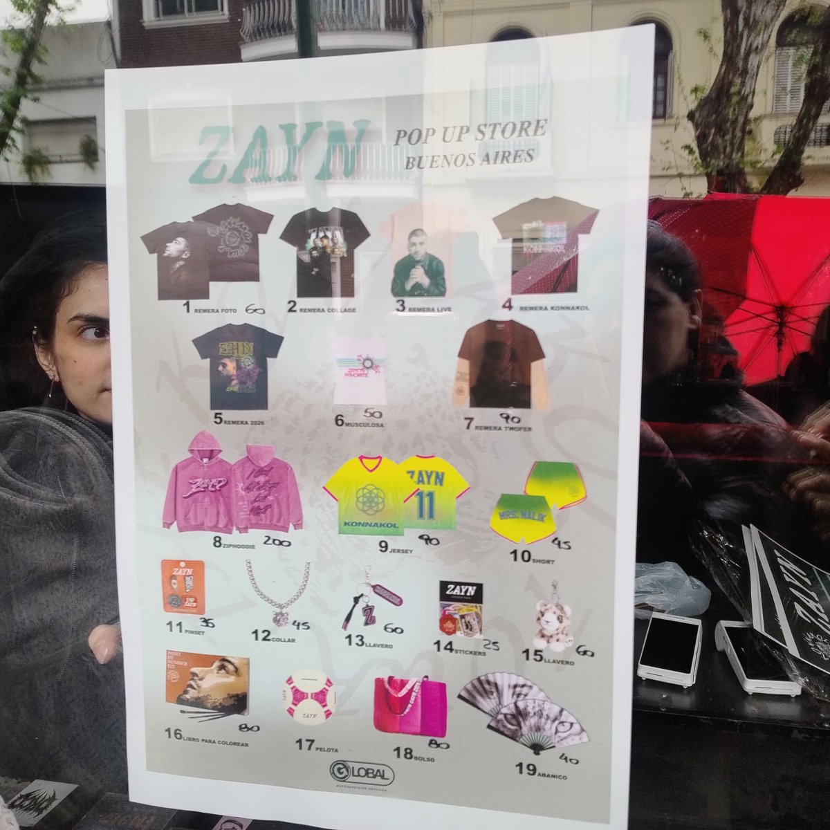 callmeicarusju's tweet photo. Precios Pop Up @zaynmalik

@ZaynJMalikARG @inZAYN

#KonnakolTour https://t.co/Y2UuRcbGeN