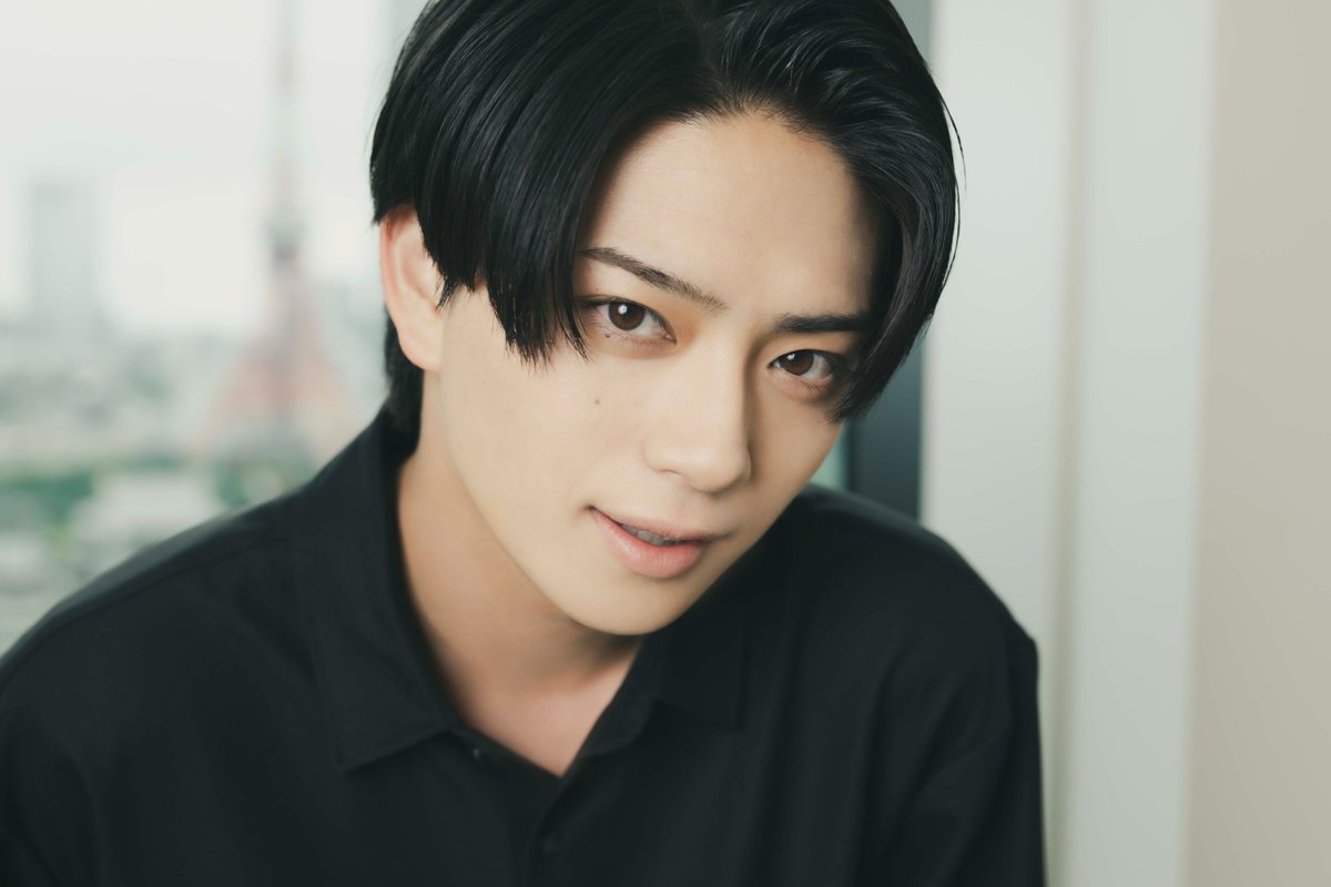 TVGweb's tweet photo. 原菜乃華主演「もうパパ！」
吉良陽日役・岩瀬洋志インタビュー✍️🏻
---
“一見二枚目、実は三枚目”な役柄に挑戦🤍
「愛されキャラも演じられるんだな、
という新しい一面を見せたい」

憧れの堤真一との初共演にドキドキ💭
「手汗が止まらないくらい緊張」

https://t.co/dNxzjTKIIj

#もうパパ https://t.co/cQvCrqCVWN