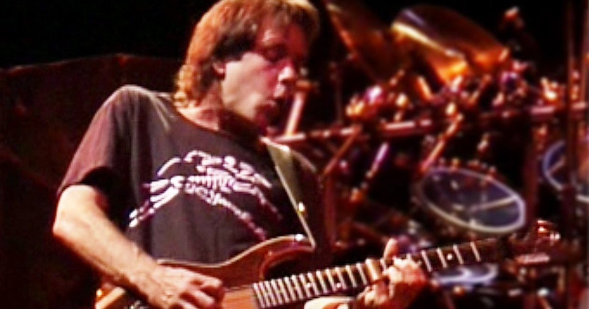 TJStJerome's tweet photo. Grateful Dead 10/3/87 Shoreline Amphitheatre Mountain View CA https://t.co/ieUx8lIq0F https://t.co/RE9iWDak5j