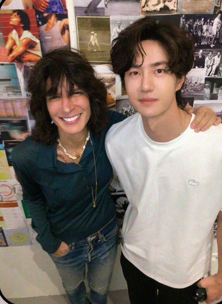 PakcheeforWYB's tweet photo. คุณเค้าน่ารักกับน้องสุดๆไปเลย เจอกันกี่ครั้งก็น่ารักเสมอ

#WangYiboxLacoste #Lacoste
#WangYibo #LacosteSS27
#PFW #ParisFashionWeek https://t.co/Ioswof2GNP