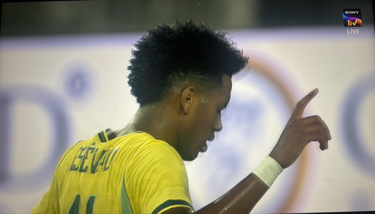 FootballGyaani's tweet photo. Brazil opens the scoring 👀

Estevao 28’

#indiavsbrazil #kolkata #football https://t.co/L7mOWVCqj4