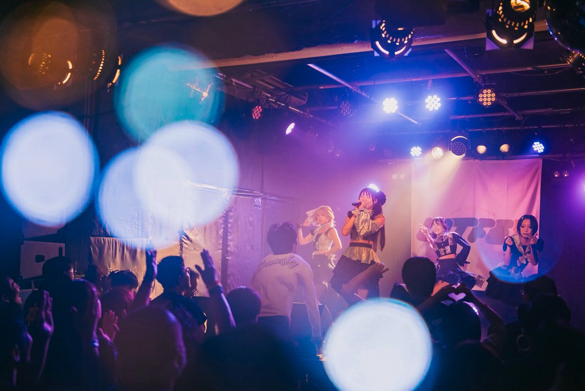 __LiTFES__'s tweet photo. ━━━━━━━
LiTFES速報📸
━━━━━━━

◉Cosmoslay

やるしかないんだよ‼️
11/4 DIAMOND HALLで待ってる❤️‍🔥
絶対に行くぞ‼️

Photo by @photo____r https://t.co/4yHSGBEzUv