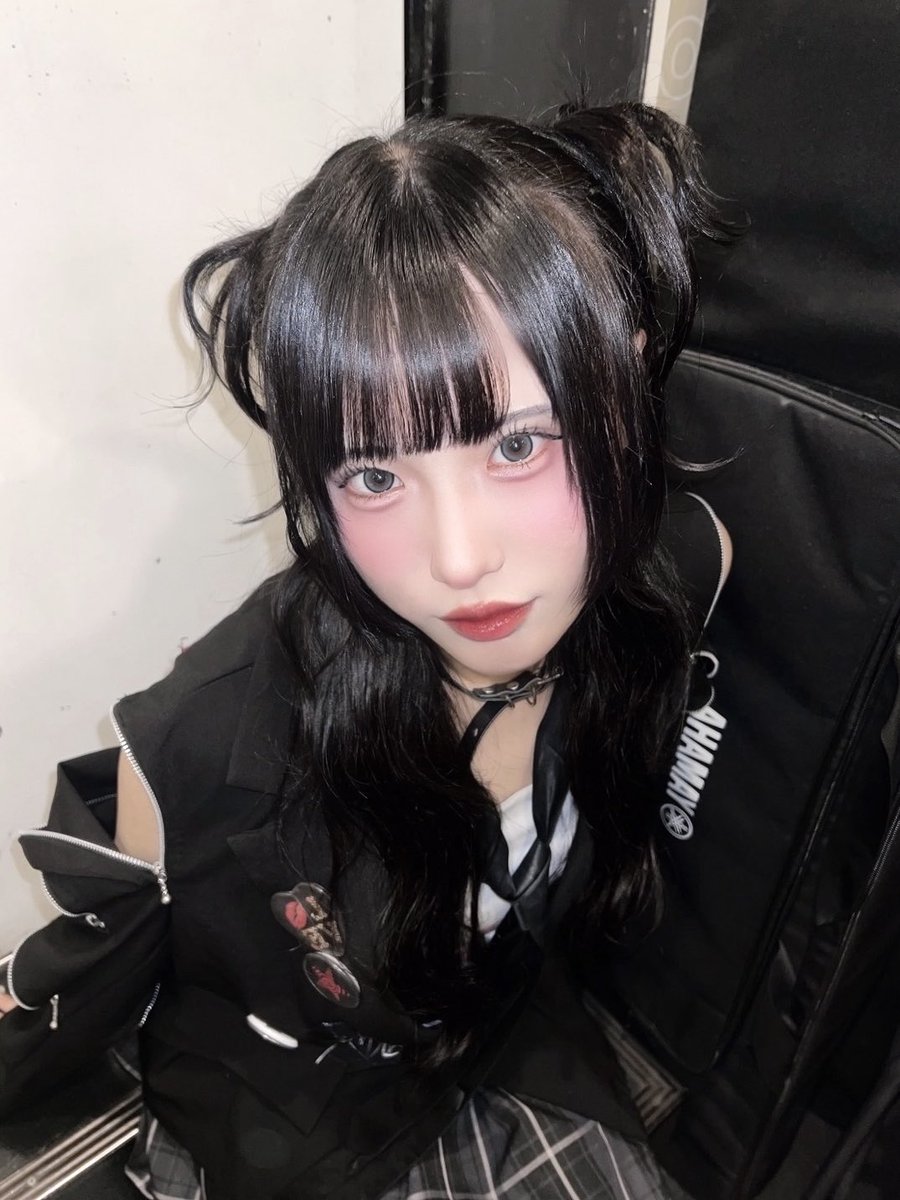 MiiSA_LUCY's tweet photo. じーーーーーー♥ https://t.co/kscuON7f5e