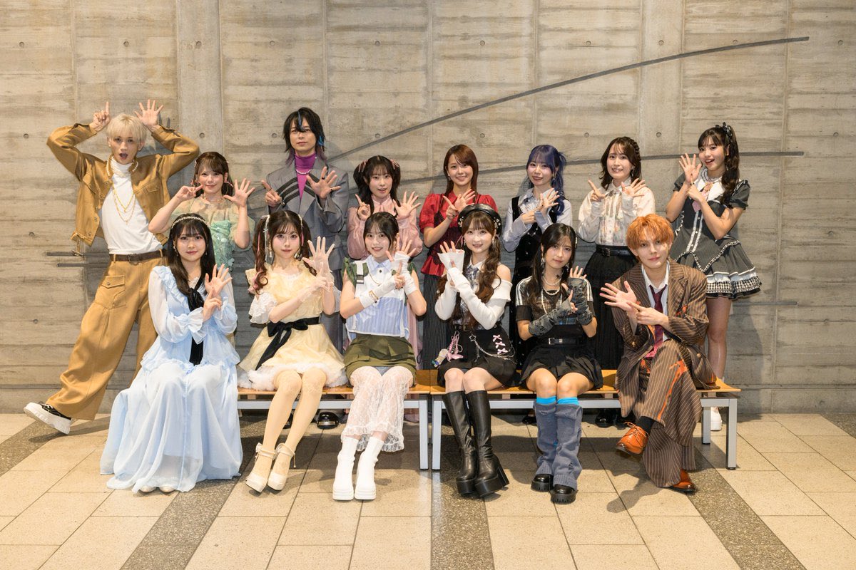 cafeanchan's tweet photo. MY FAMILY 😭🤍🤍🤍 https://t.co/yoUKKL6rPu