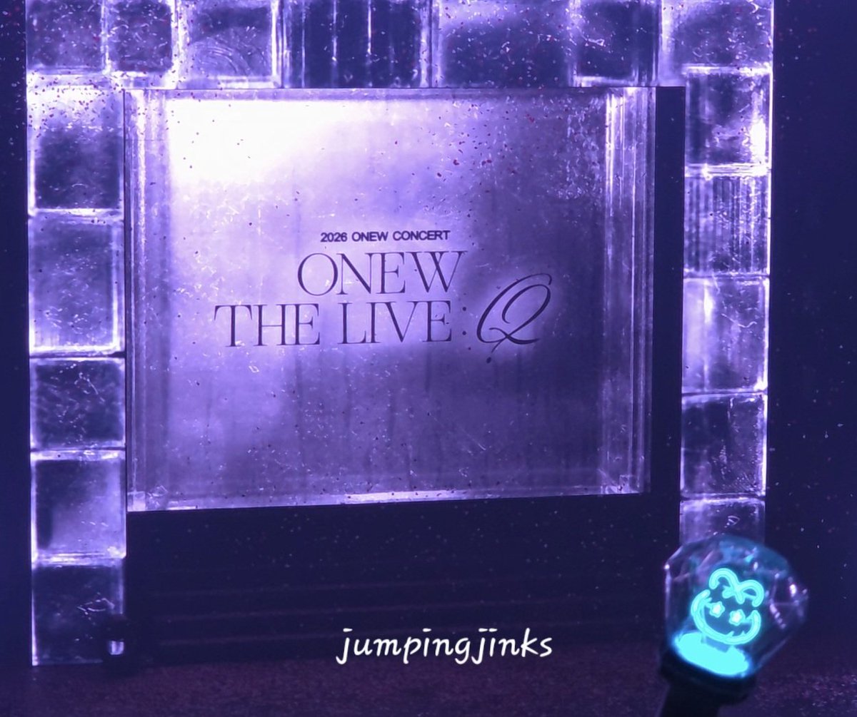 jumpingjinks's tweet photo. thank you Jinki for always being my safe, warm, happy place 🩵 love you! https://t.co/8nRruTozyH