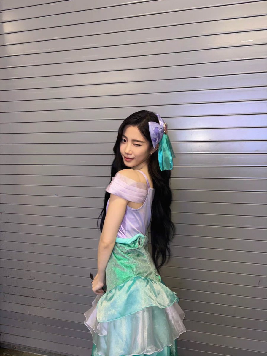 VenusIncarnati's tweet photo. An actual princess, you know? https://t.co/spwUp9RuIi
