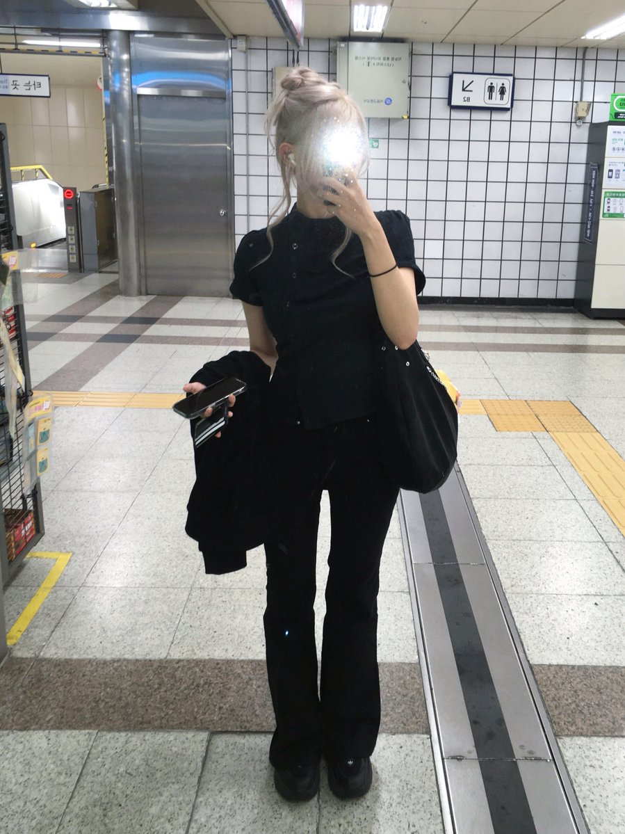 o48712's tweet photo. https://t.co/iX3UowUXOf