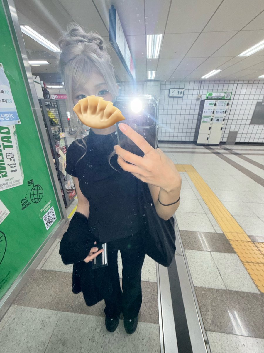 o48712's tweet photo. https://t.co/iX3UowUXOf