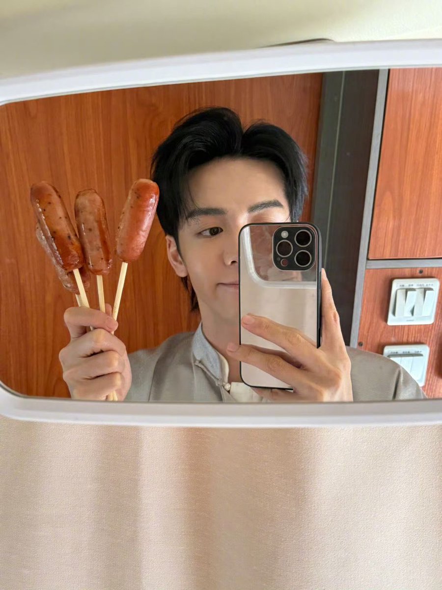 natacocow's tweet photo. Happy National Boyfriend Day buat ayangku! spesyalllll!!! 🩷🩷🩷🩷 https://t.co/K2OJRPcNfG