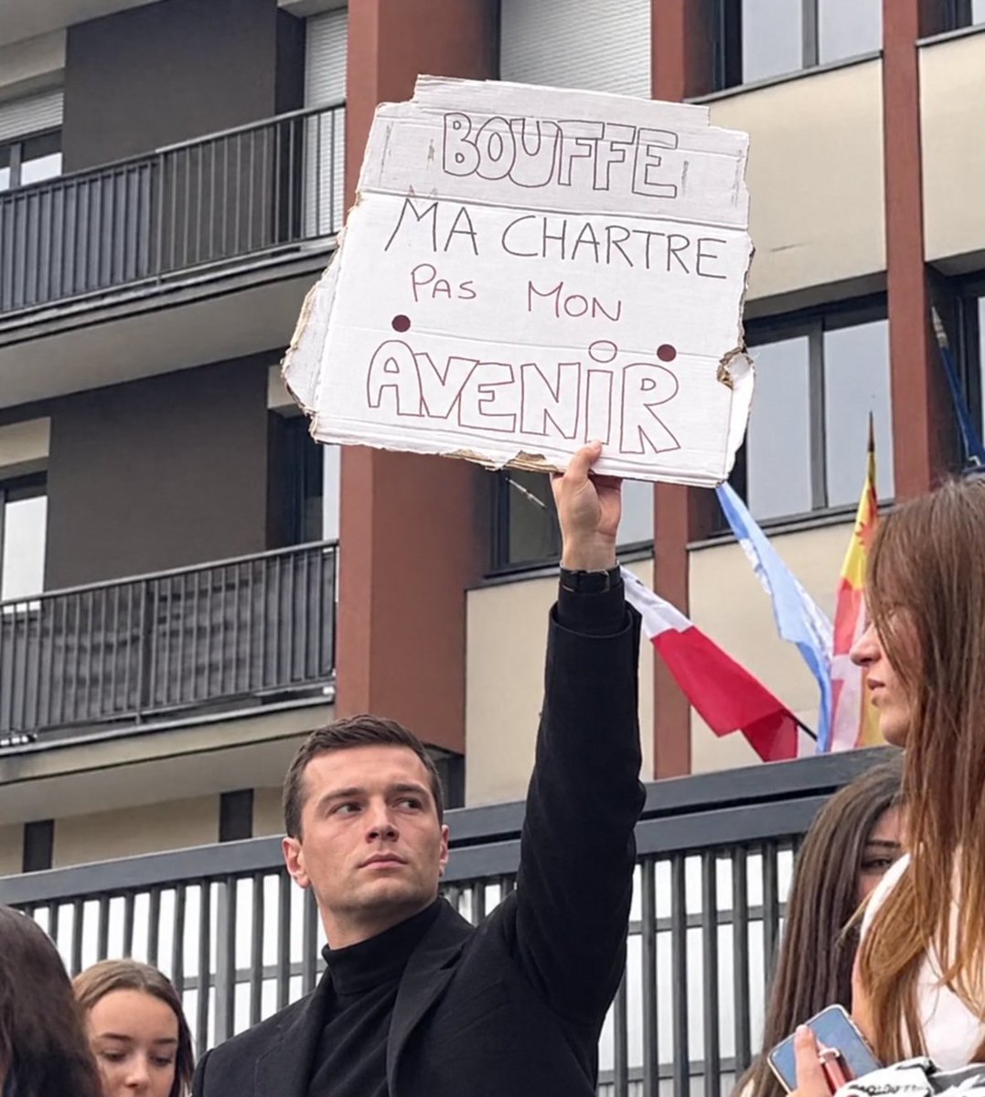 ionpapy's tweet photo. Tu as raison, Jordy !

#chartre #JordanBardella https://t.co/yUb7EzqKOR