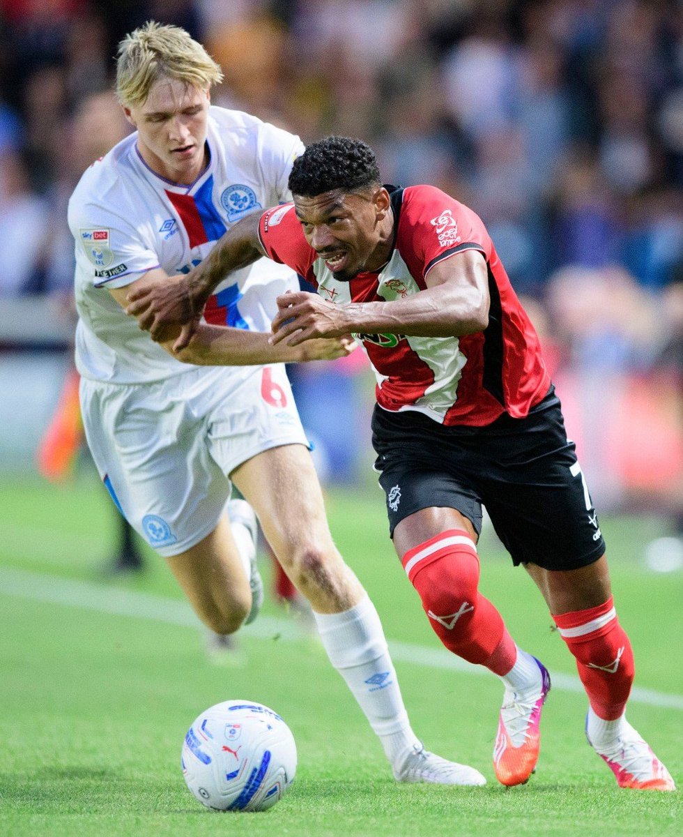 OnlyImpss's tweet photo. Back in Championship action this time next week 🔴⚪ 

#WeAreImps #Imps https://t.co/BrisqCi4Y6