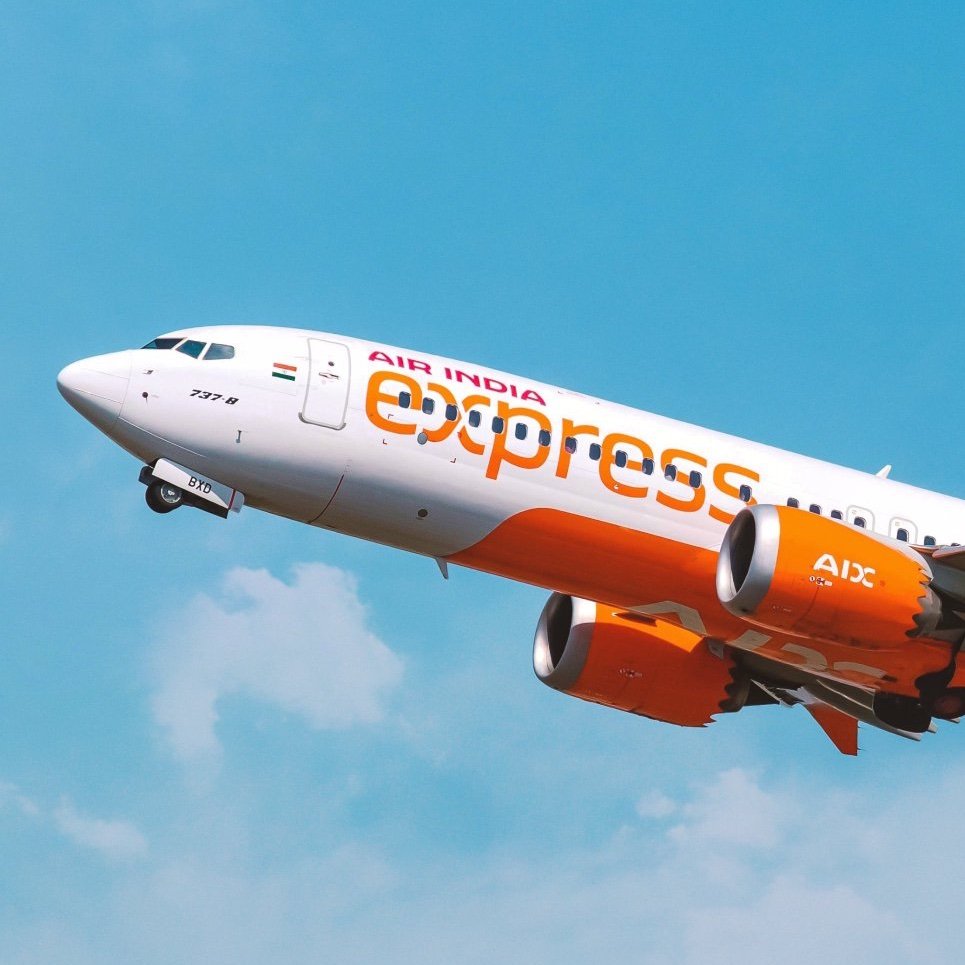 AviationAll_'s tweet photo. Air India Express’ Top 6 Bases by Weekly International Departures | SEP2026 🇮🇳📊

1️⃣ Kozhikode - 73x Weekly
2️⃣ Kochi - 59x Weekly
3️⃣ Kannur - 45x Weekly
4️⃣ Thiruvananthapuram - 39x Weekly
5️⃣ Bengaluru - 36x Weekly
6️⃣ Trichy | Mangalore - 35x Weekly https://t.co/v1hZis2rQv