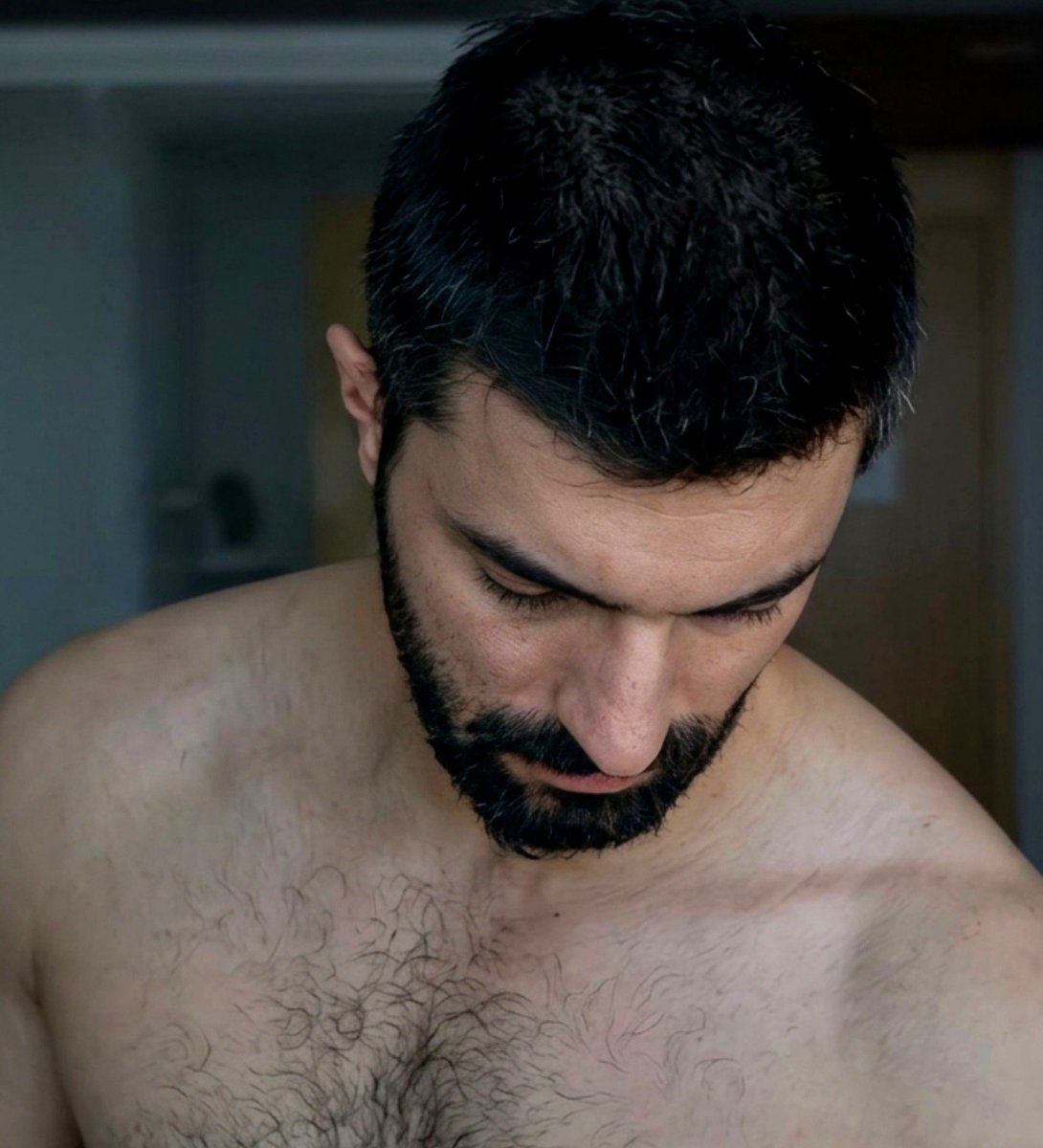 akypicc's tweet photo. 🥀
#EnginAkyürek https://t.co/cdsTaTDxhg