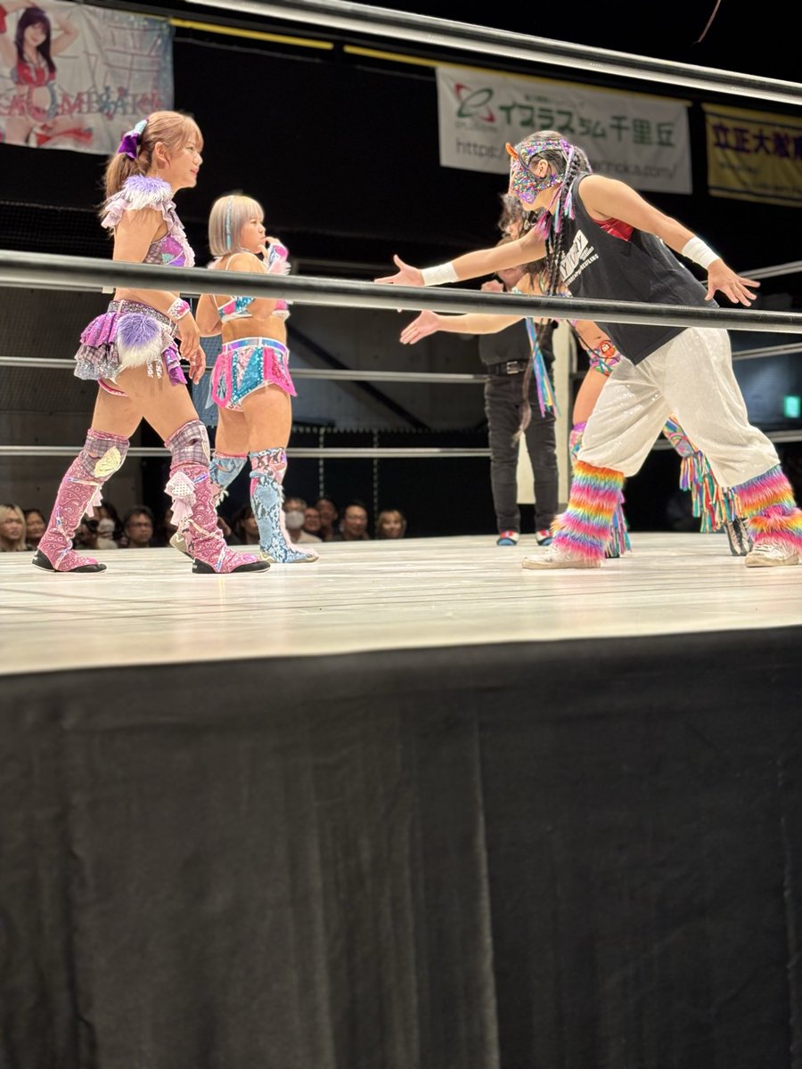 HasDot91318's tweet photo. 今日のCoCoちゃんの活躍
高瀬みゆき自主興行に出場
ディアナとマーベラスのトップを走る2人を相手に大健闘
リング内外へのムーンサルトなど凄い😳
#pw_mg
#CoCo https://t.co/wxDuD1N58m