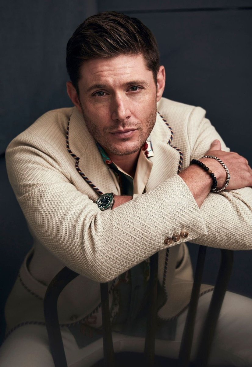 BoinkBuzz's tweet photo. Jensen Ackles (The Boys) has reportedly met with Studio Head, James Gunn for a Major Role in the next phase of the DCU after MAN OF TOMORROW

All signs are pointing towards BATMAN as Jenson has now followed Gunn on Instagram https://t.co/0OoIC5uPA5
