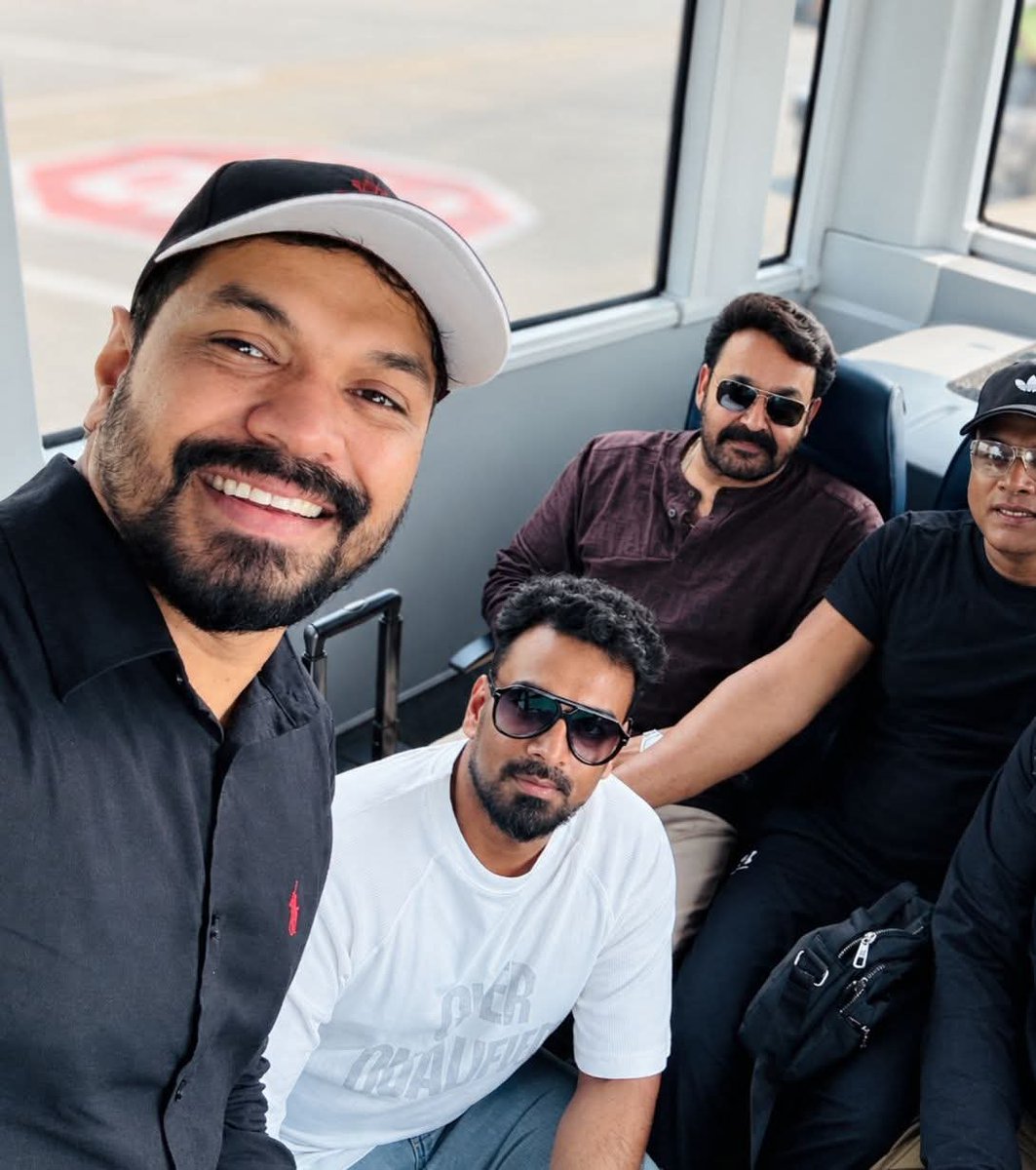 Empuran18's tweet photo. Lalettan Latest 😍😍
#mohanlal 
@Mohanlal https://t.co/2uzrRxHMdx