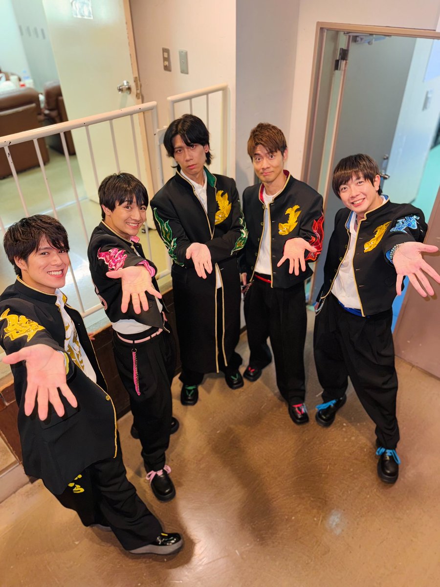 BOYMEN_tamura's tweet photo. 今日は初のでらっくすボーイズのイベントでした！！❤️

めっちゃくちゃ楽しかったです😍😍 https://t.co/fHJ3J70nhI