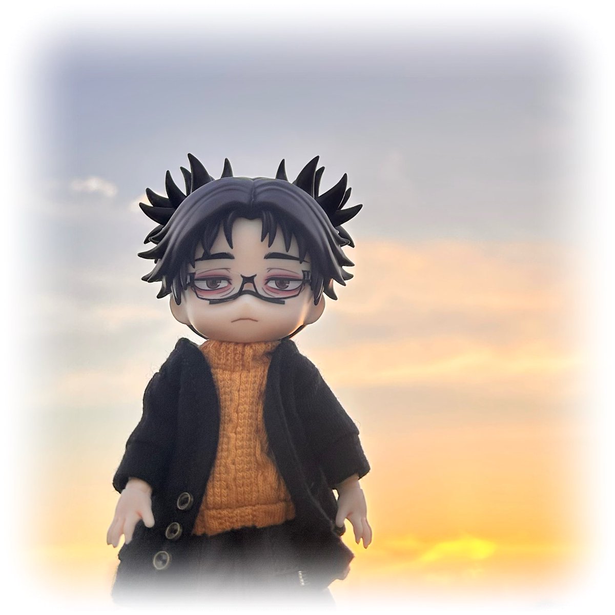 12ucha24's tweet photo. 夕焼けが綺麗だったので外へ出て
自然光で撮ってみたお兄ちゃん https://t.co/MiFSV3XAPt
