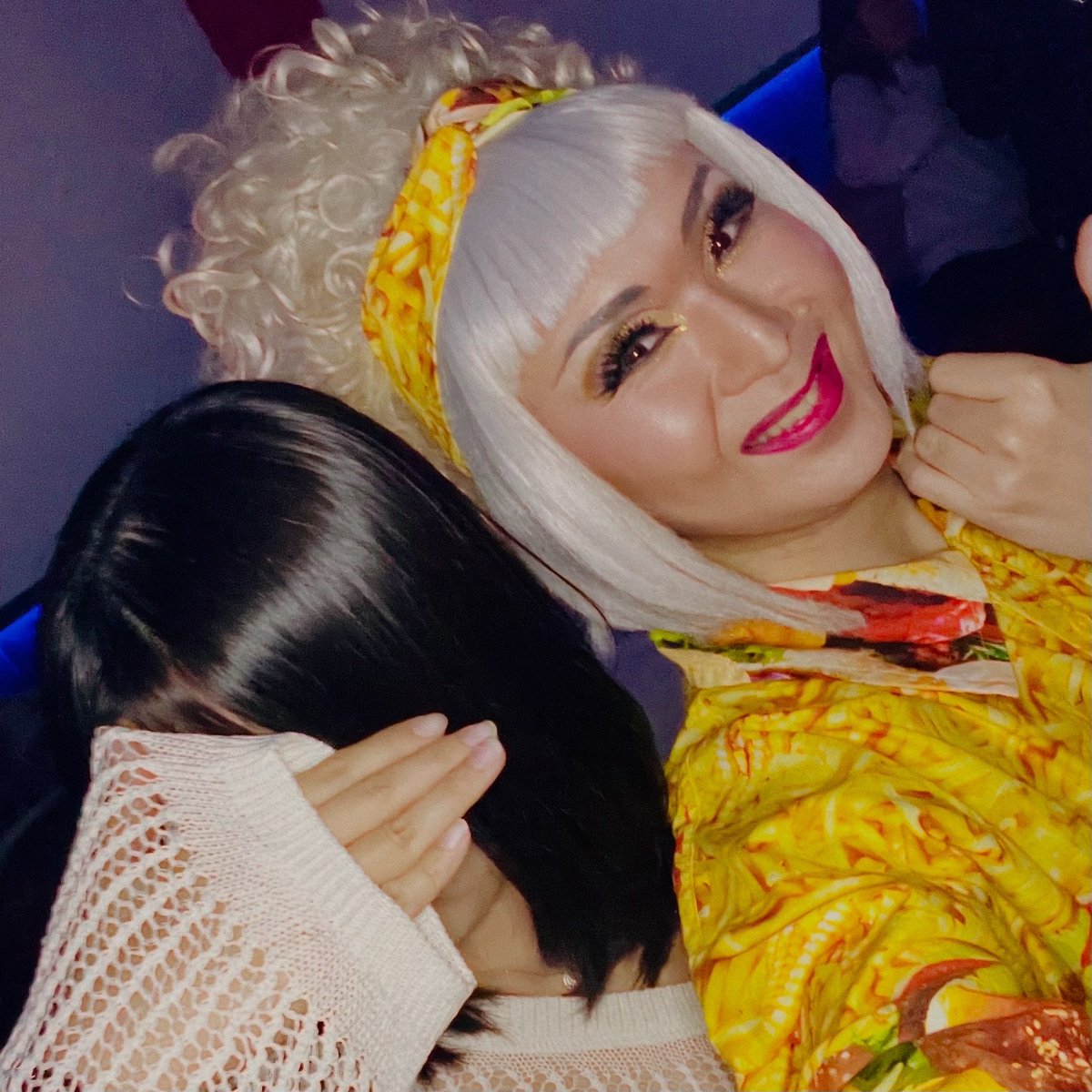 DQ_NOBLE's tweet photo. 本日も銀座club plumお越し頂きありがとうございました☆今夜は無事に（酔っ払って無く）終える事が出来ました！笑。客足はちょっと少なめだったケド、局所的にすんごい大盛り上がりで（酔っ払いヤヴァイ…苦笑）大変良かった夜でした！笑。さて、来週も土曜日にお待ちしております♪ヨロシクちゃお♡ https://t.co/LXY5FBPrOj