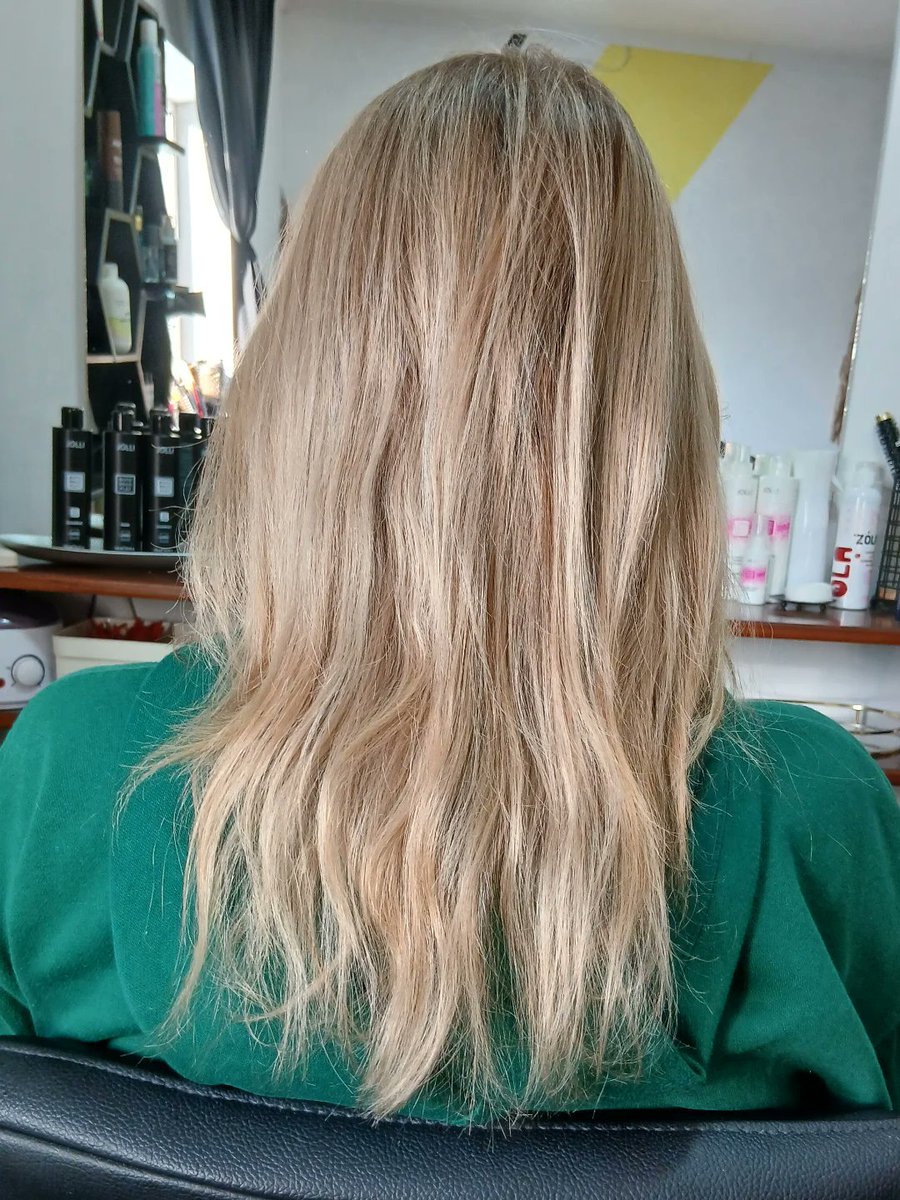 NinhaSaints1's tweet photo. Color like after dyeing, but without lightening—this is the result of regular toning. Maintain your shade, and your hair will always look fresh from the salon. https://t.co/llNmdYHCyr