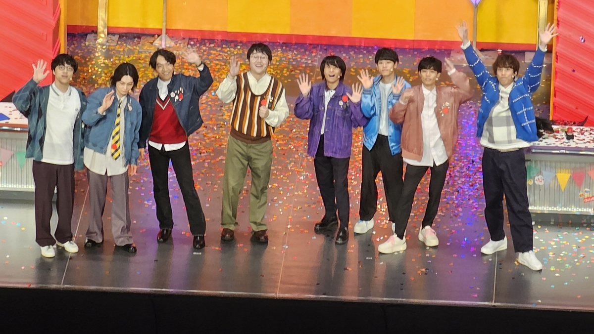 jellyfish_dal's tweet photo. 素敵な時間でした。
これからもよろしくお願いします！

これは3階バルコニーから頑張った📷
  #QuizKnock
 #QuizKnock10周年プロジェクト https://t.co/SWPloeSpLB