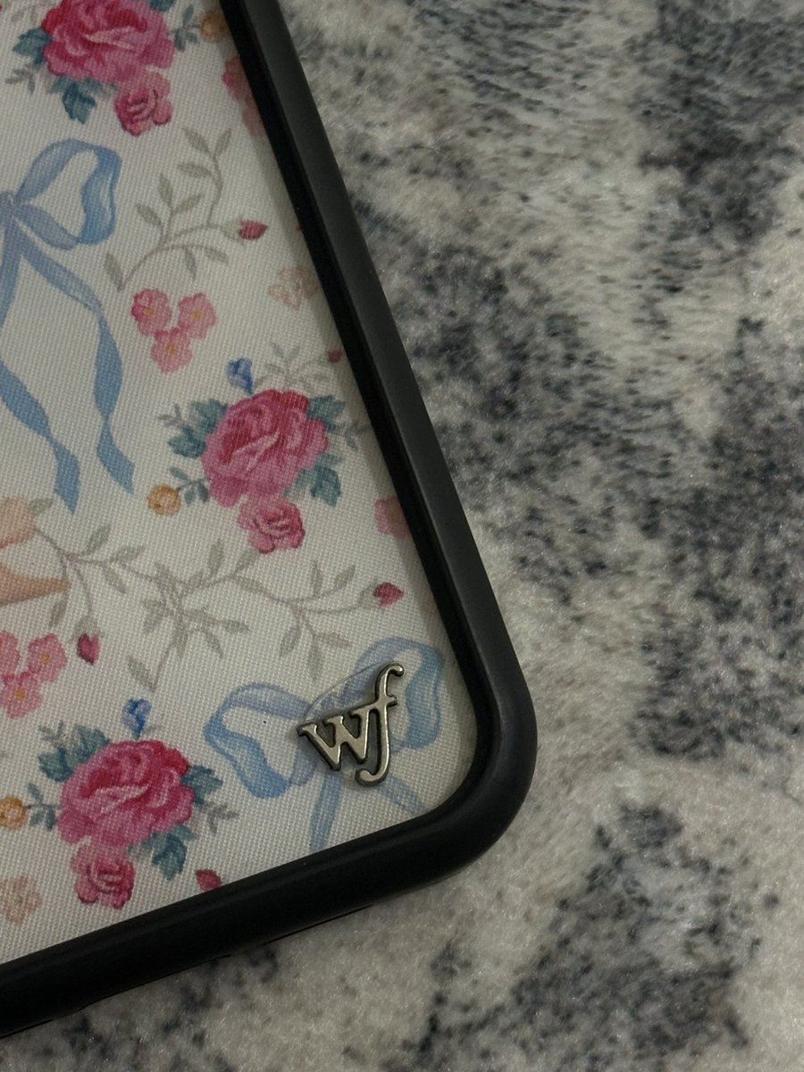 mmiieeooo's tweet photo. ส่งต่อเคส wildflower ip 16 plus มีกล่องให้
500฿ รวมส่ง #ส่งต่อเคสโทรศัพท์ #เคสiphone16 #ส่งต่อ #wildflowercase https://t.co/E6mvclmvbf