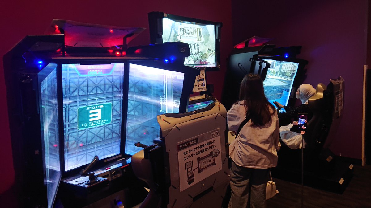 estkizuna's tweet photo. お台場のラウンドワンのスポッチャでフリープレイの戦場の絆Ⅱが置いてあった https://t.co/R4knUmUv8V